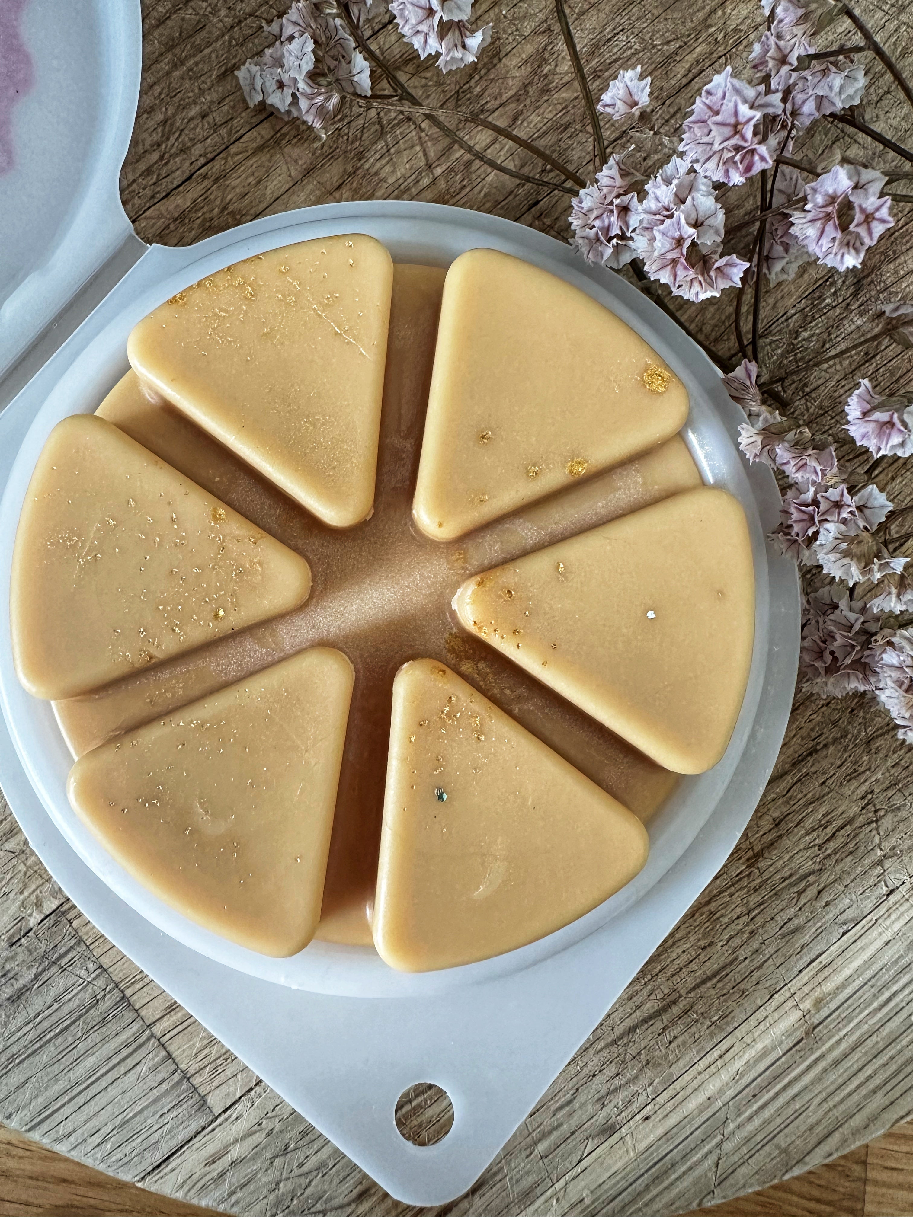 Egyptian Amber image 0